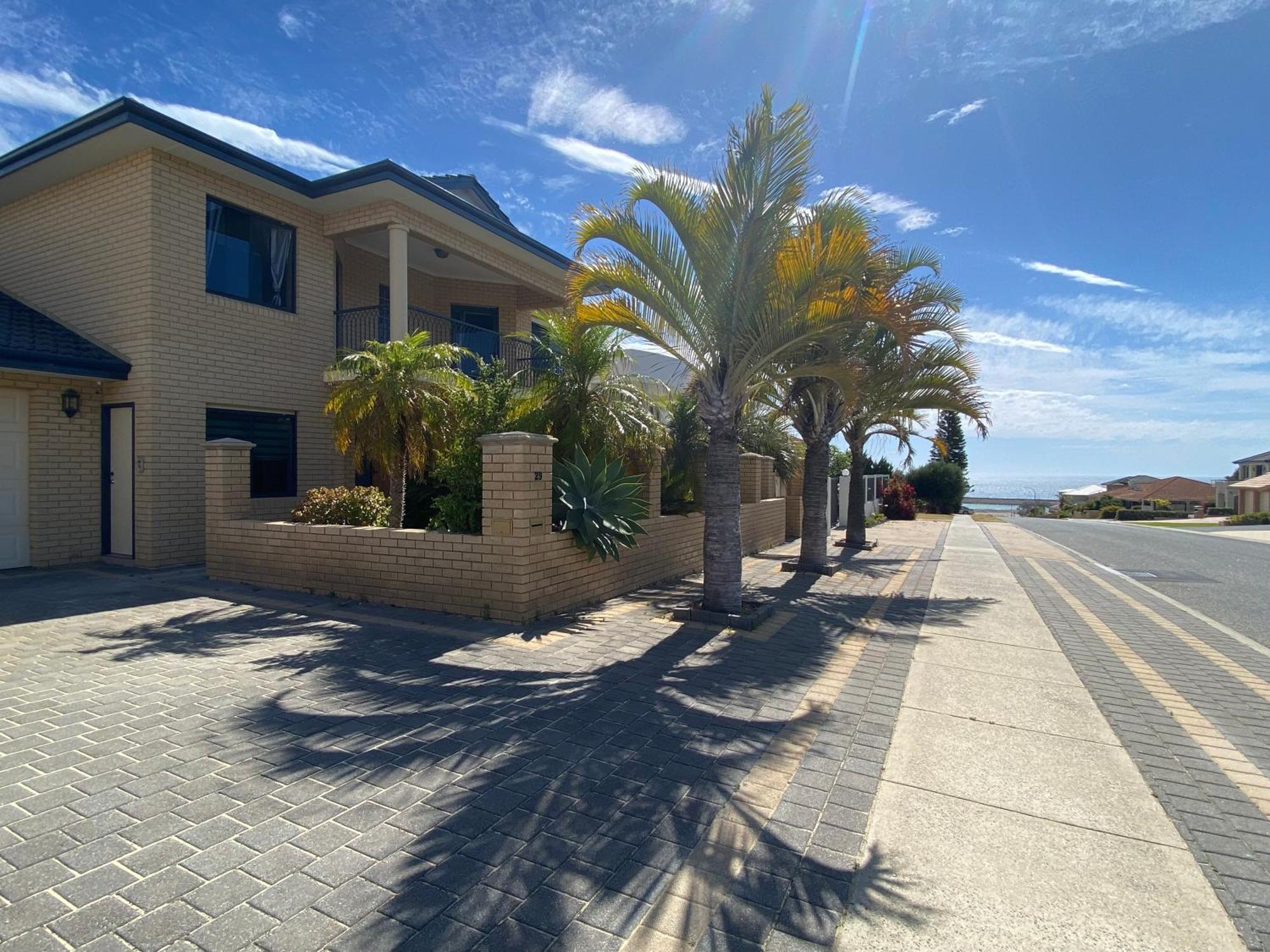 Sunny Ocean View Retreat Daire Perth Dış mekan fotoğraf